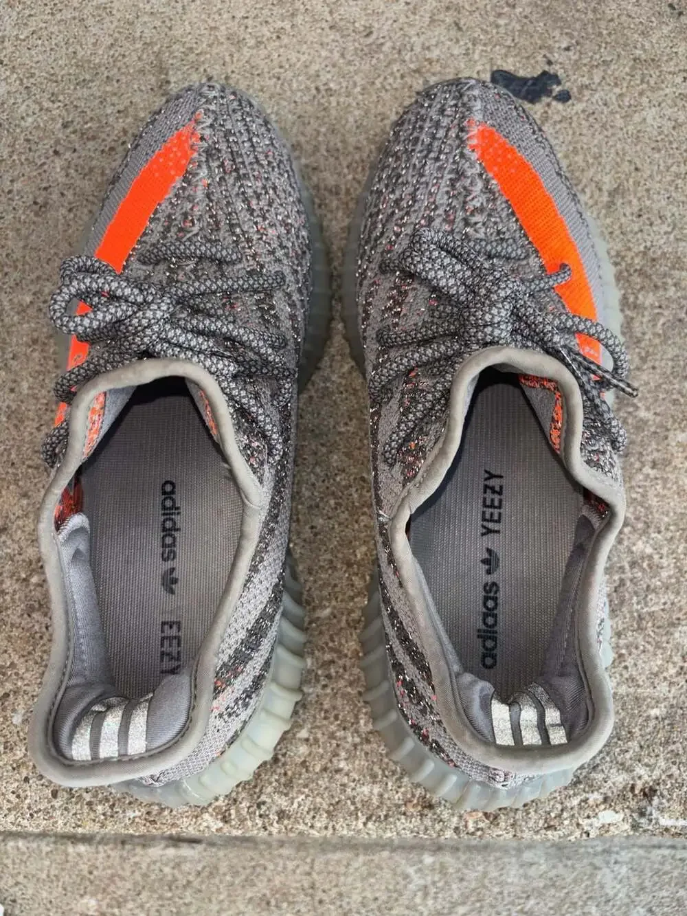 Adidas Yeezy Boost 350 V2 ‘Beluga Reflective’ size 8.5 men’s. Like new